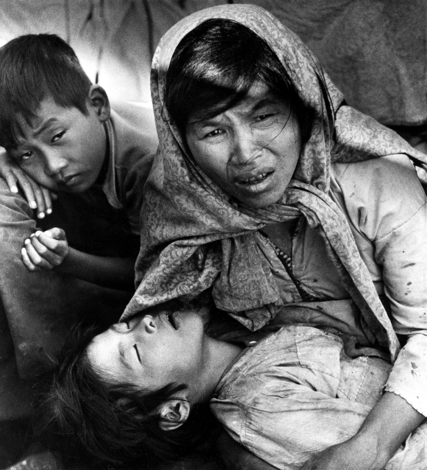 1977: VIETNAMESE REFUGEES